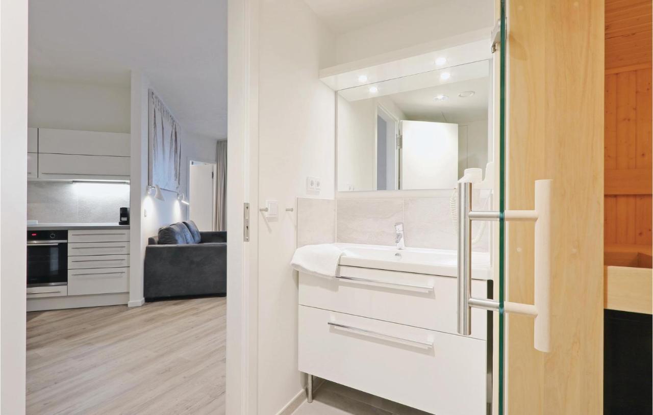 Cozy Apartment In Luebeck Travemuende With Sauna Eksteriør bilde